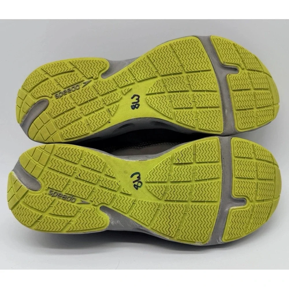 Speedo water shoes